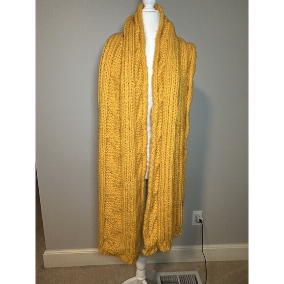 ZARA Yellow Long Cable Knit Heavy Scarf Statement Piece - Picture 1 of 4